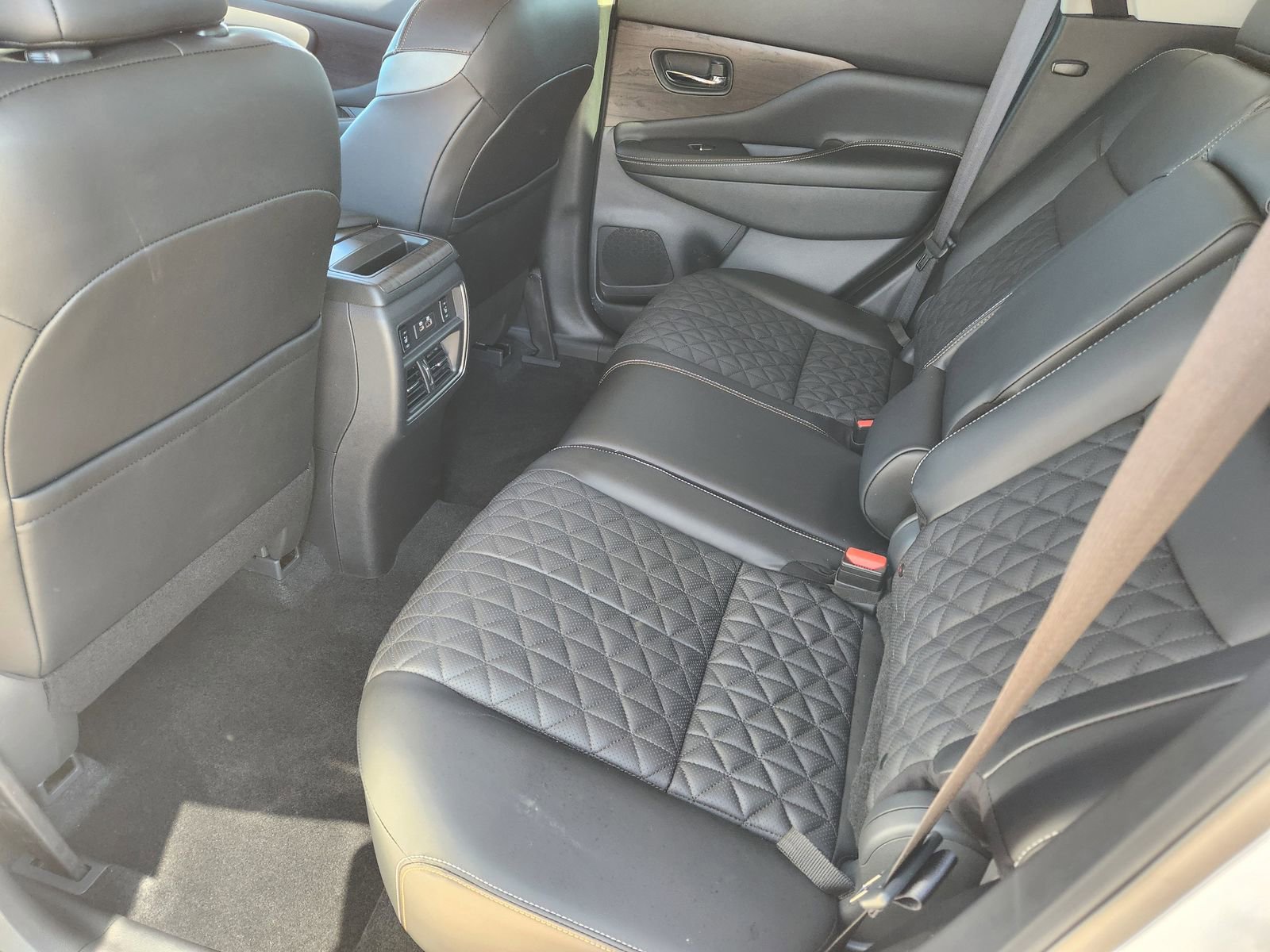 Used 2024 Nissan Murano Platinum w/ Cargo Package image 34