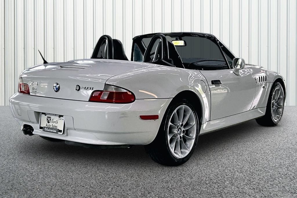 Used 2001 BMW Z3 3.0i RWD image 6