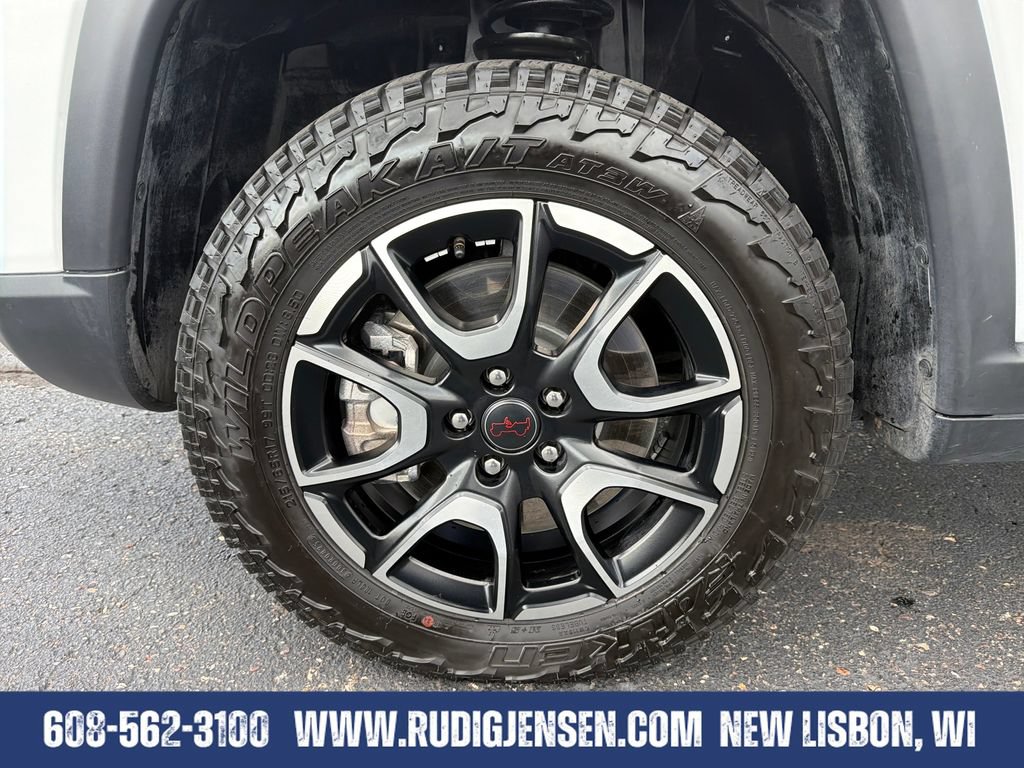 Used 2025 Jeep Compass Trailhawk AWD/4WD image 25