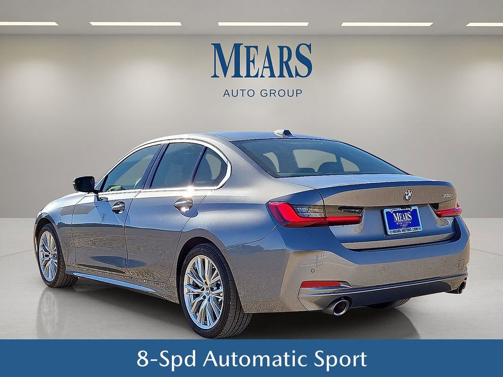 Used 2024 BMW 330i Sedan w/ Convenience Package image 4
