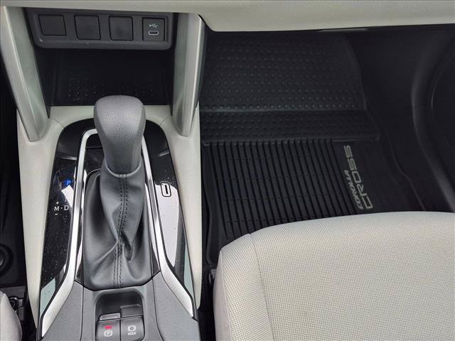 Used 2025 Toyota Corolla Cross L FWD image 13