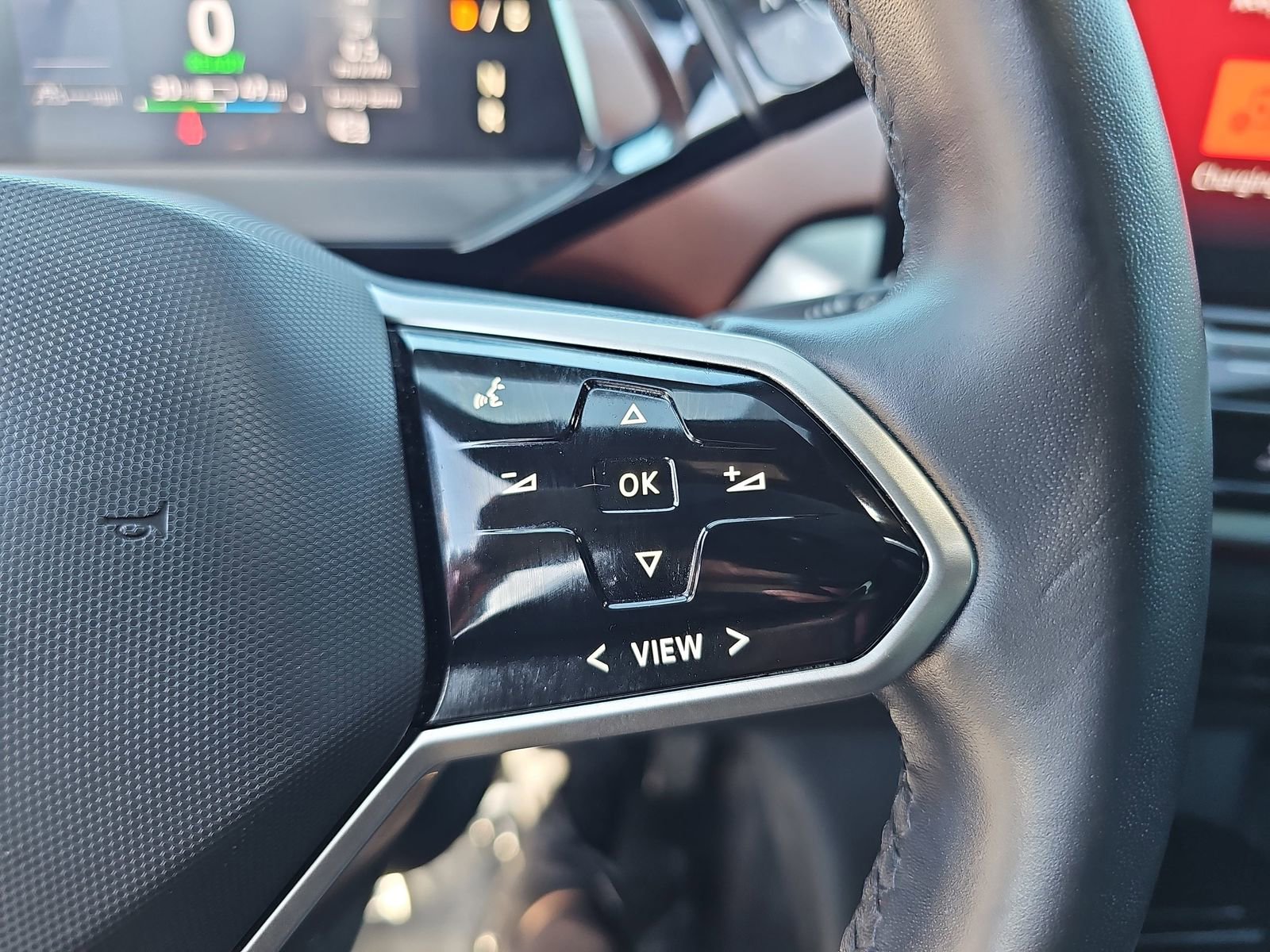 Used 2022 Volkswagen ID.4 Pro S w/ Gradient Package image 18