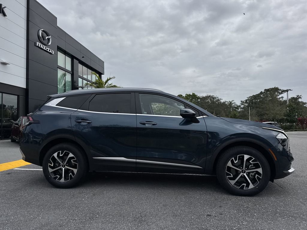 Used 2023 Kia Sportage EX image 24