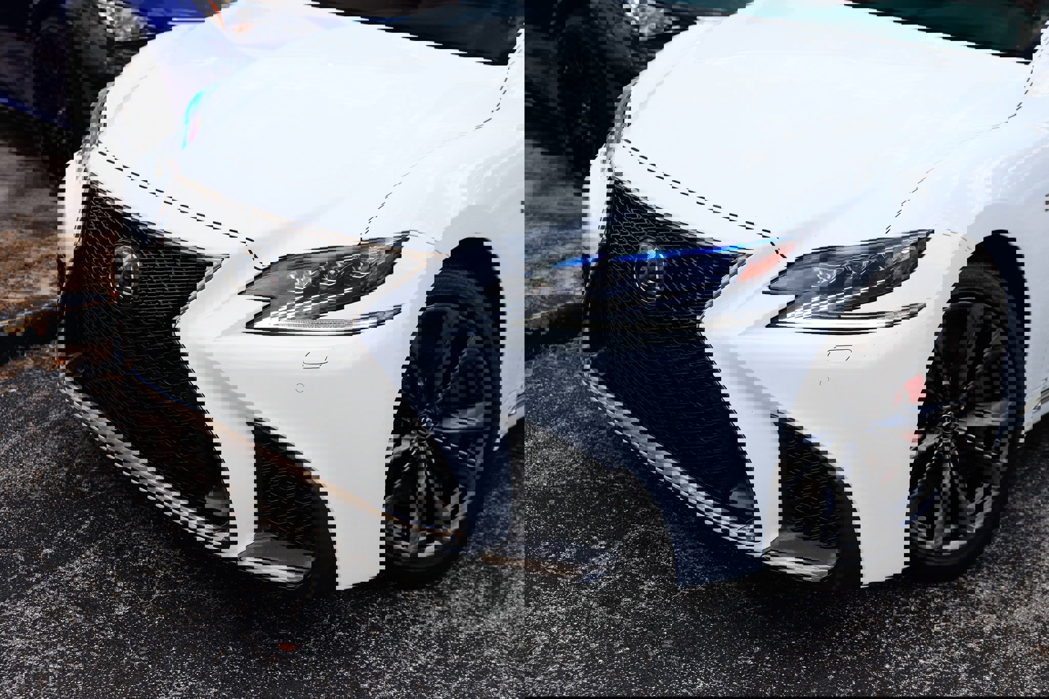 Used 2018 Lexus LS 500 F Sport w/ Accessory Package (Z2) image 33