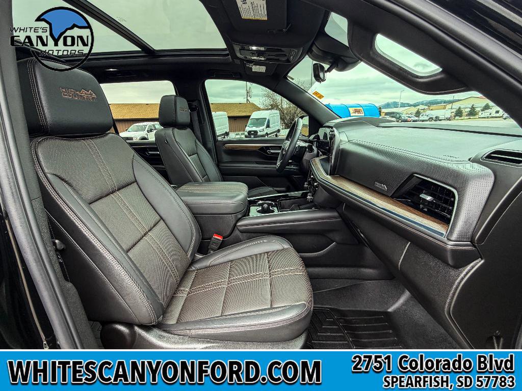 Used 2025 Chevrolet Tahoe High Country w/ Sun And Tow Package image 14
