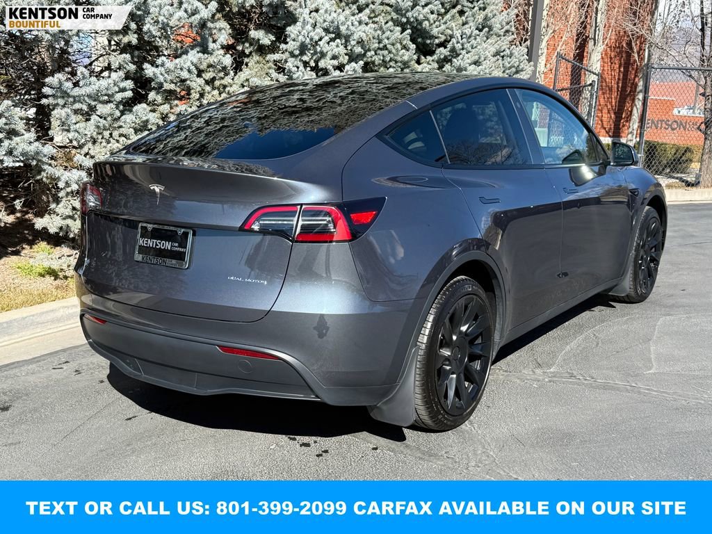 Used 2023 Tesla Model Y Long Range image 9