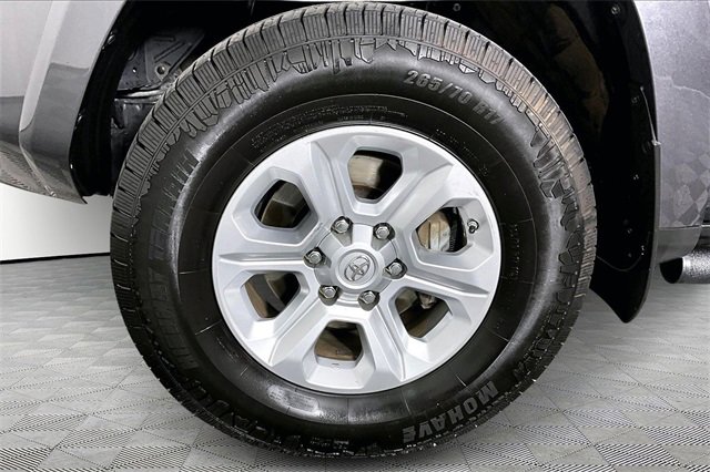 Used 2021 Toyota 4Runner SR5 image 34