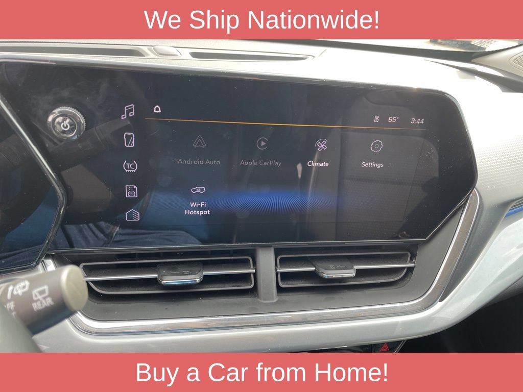 Used 2025 Chevrolet Trax LT w/ LT Convenience Package FWD image 19