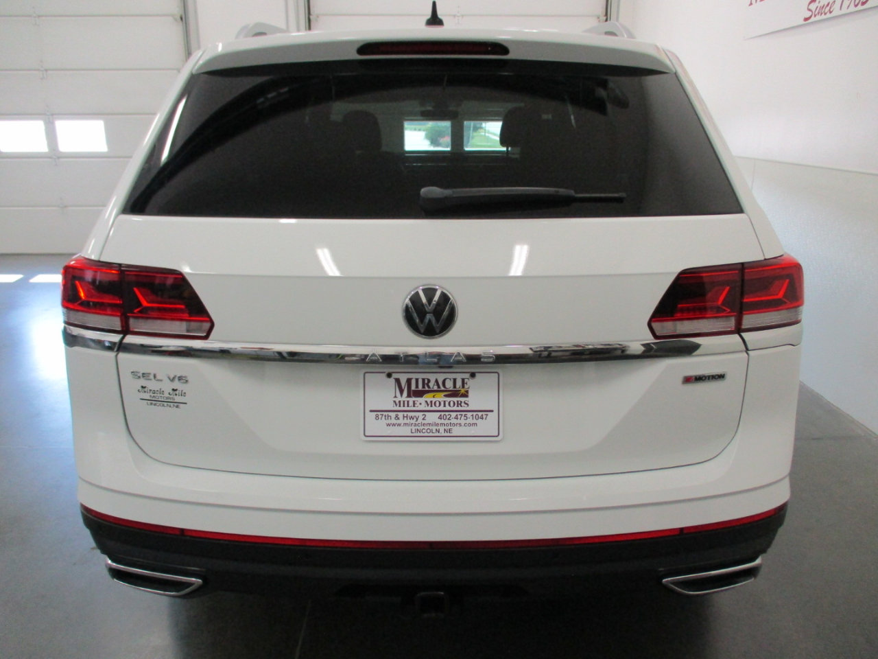 Used 2021 Volkswagen Atlas SEL Premium image 5