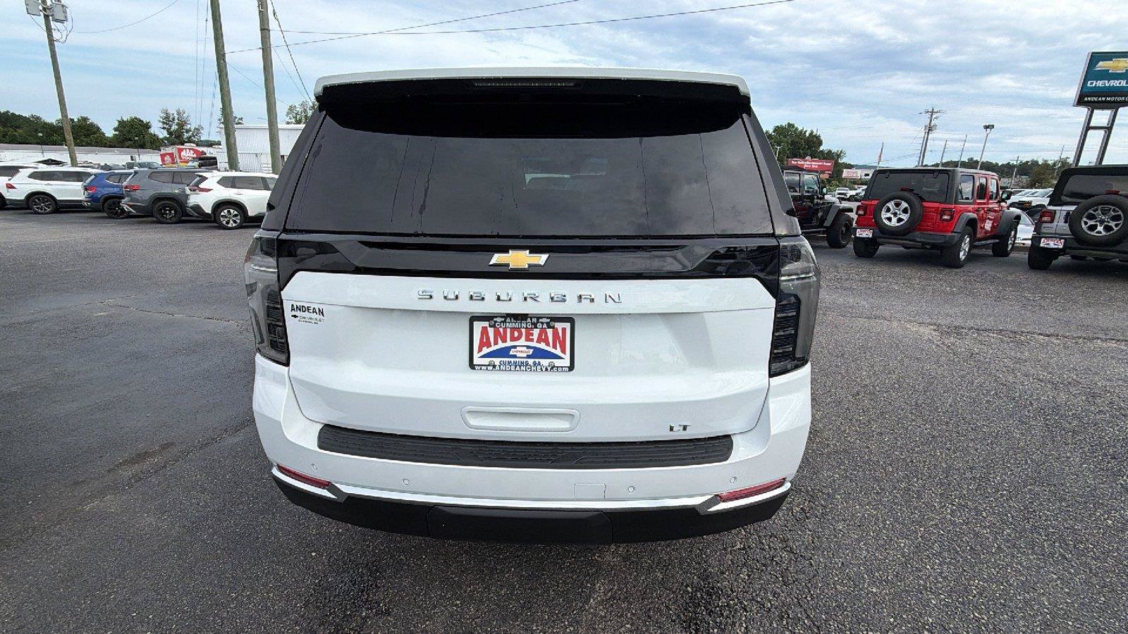 New 2026 Chevrolet Suburban LT w/ Comfort Package AWD/4WD image 9