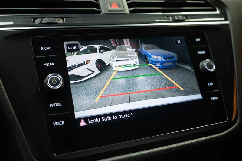 Used 2019 Volkswagen Tiguan SE FWD image 22