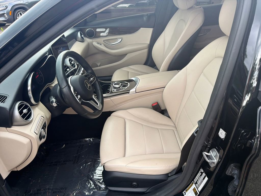Used 2019 Mercedes-Benz C 300 Sedan image 9