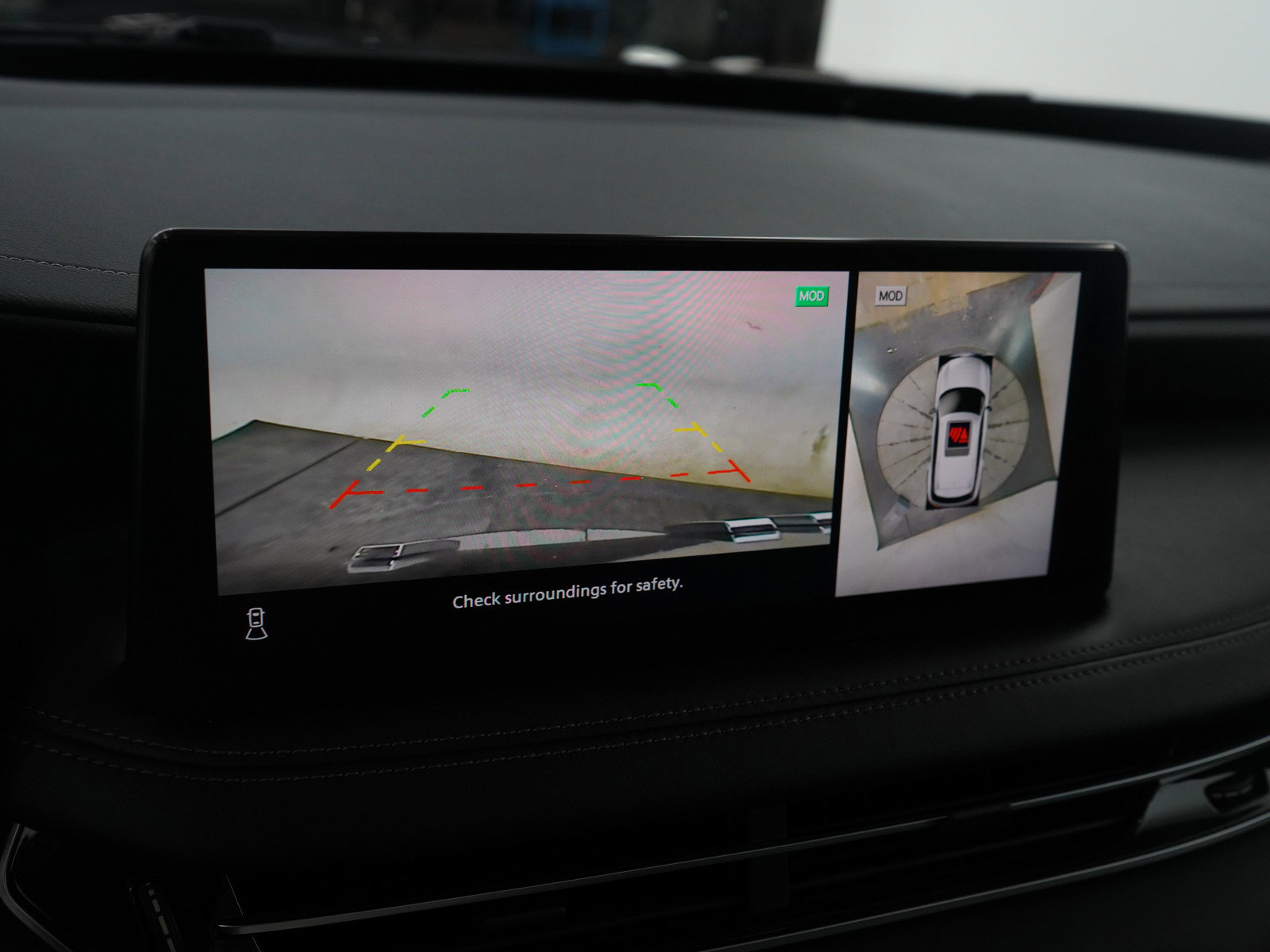 Used 2024 INFINITI QX60 Sensory image 24