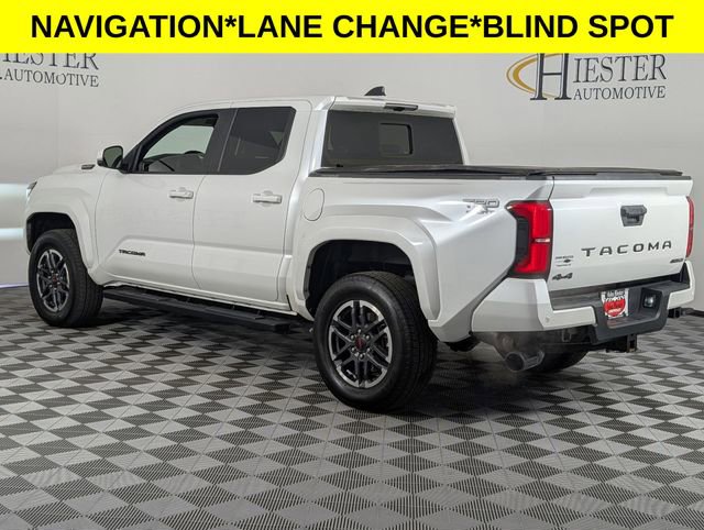 Used 2024 Toyota Tacoma TRD Sport w/ TRD Sport Upgrade Package image 4