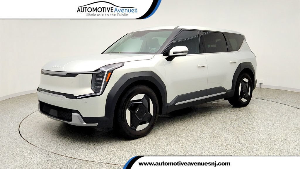 Used 2024 Kia EV9 Light Long Range