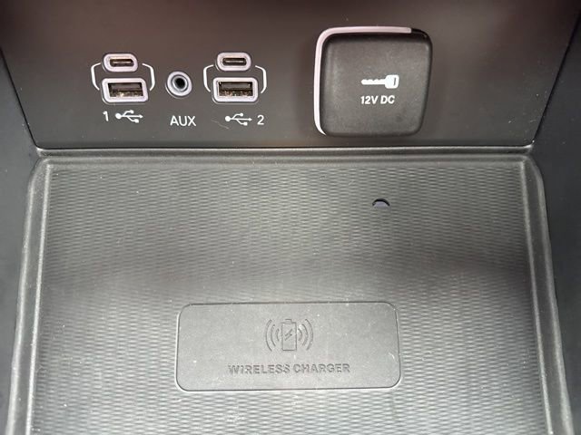 Used 2023 Jeep Grand Cherokee L Laredo image 28