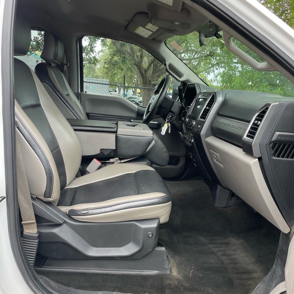 Used 2017 Ford F250 XLT w/ XLT Value Package AWD/4WD image 6