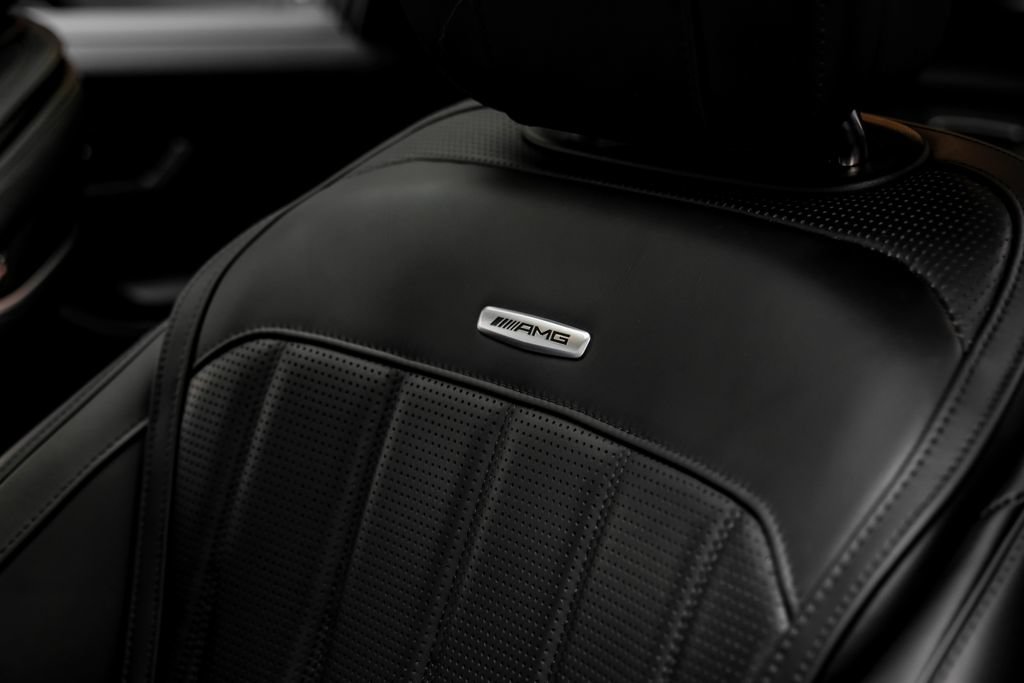 Used 2024 Mercedes-Benz S 63 AMG S w/ Carbon Fiber Exterior Package image 42