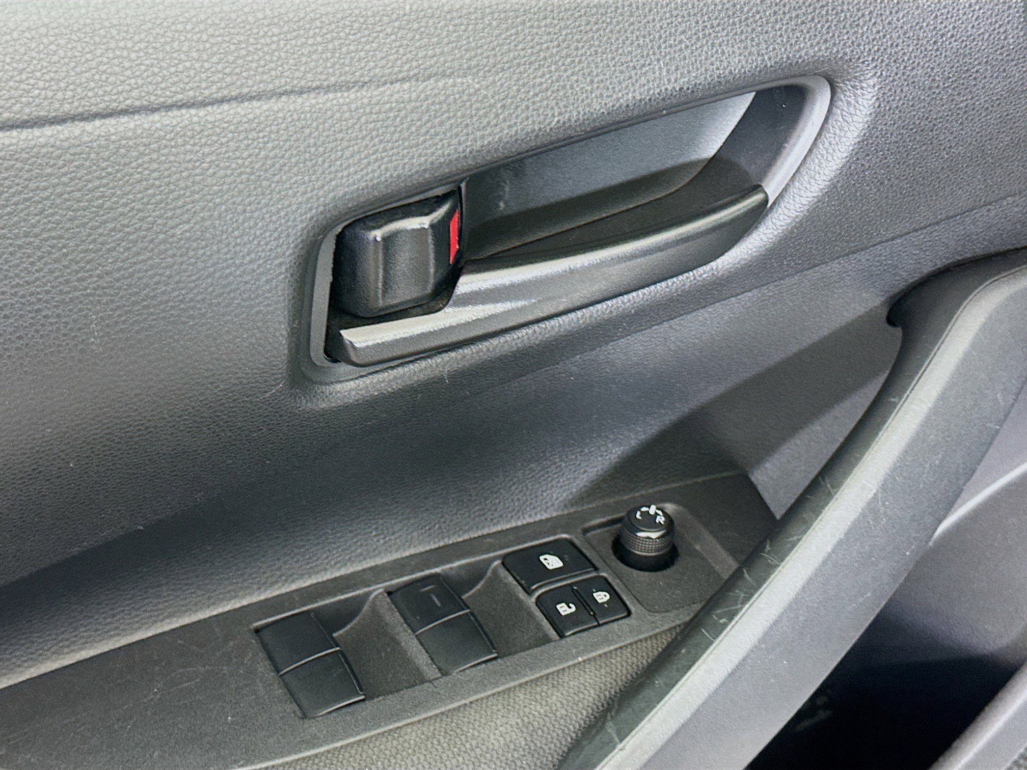 Used 2023 Toyota Corolla LE image 15