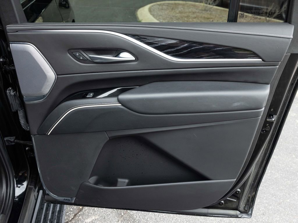 Used 2023 Cadillac Escalade ESV V image 67