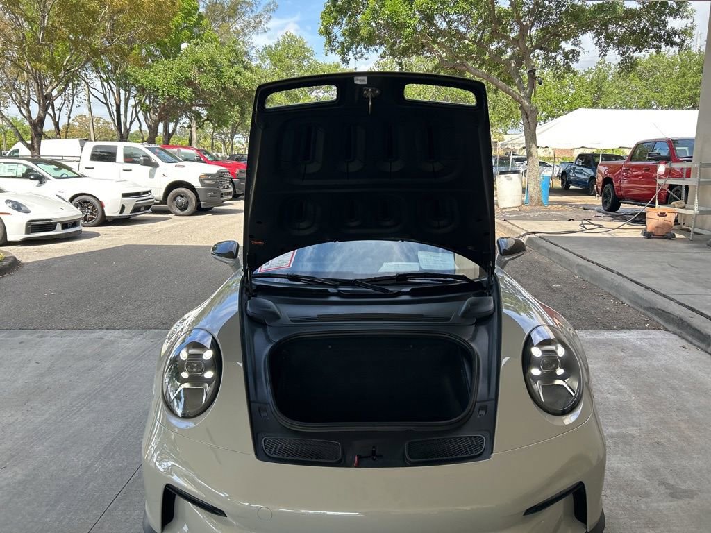 Used 2022 Porsche 911 GT3 image 10