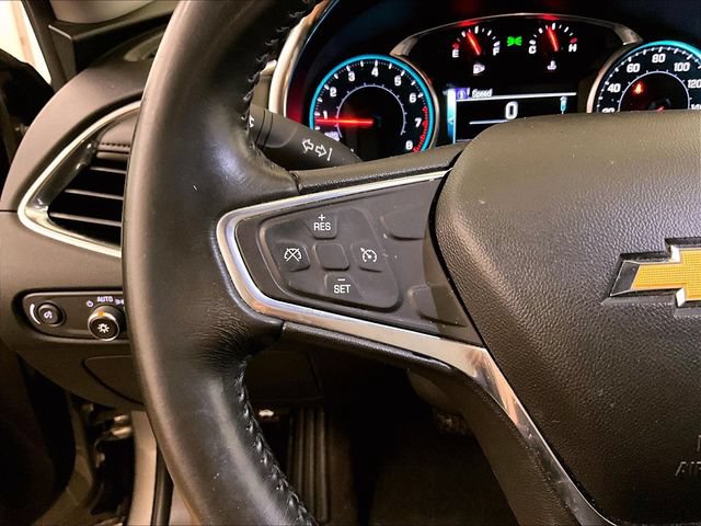 Used 2017 Chevrolet Malibu LT w/ Leather Package FWD image 17