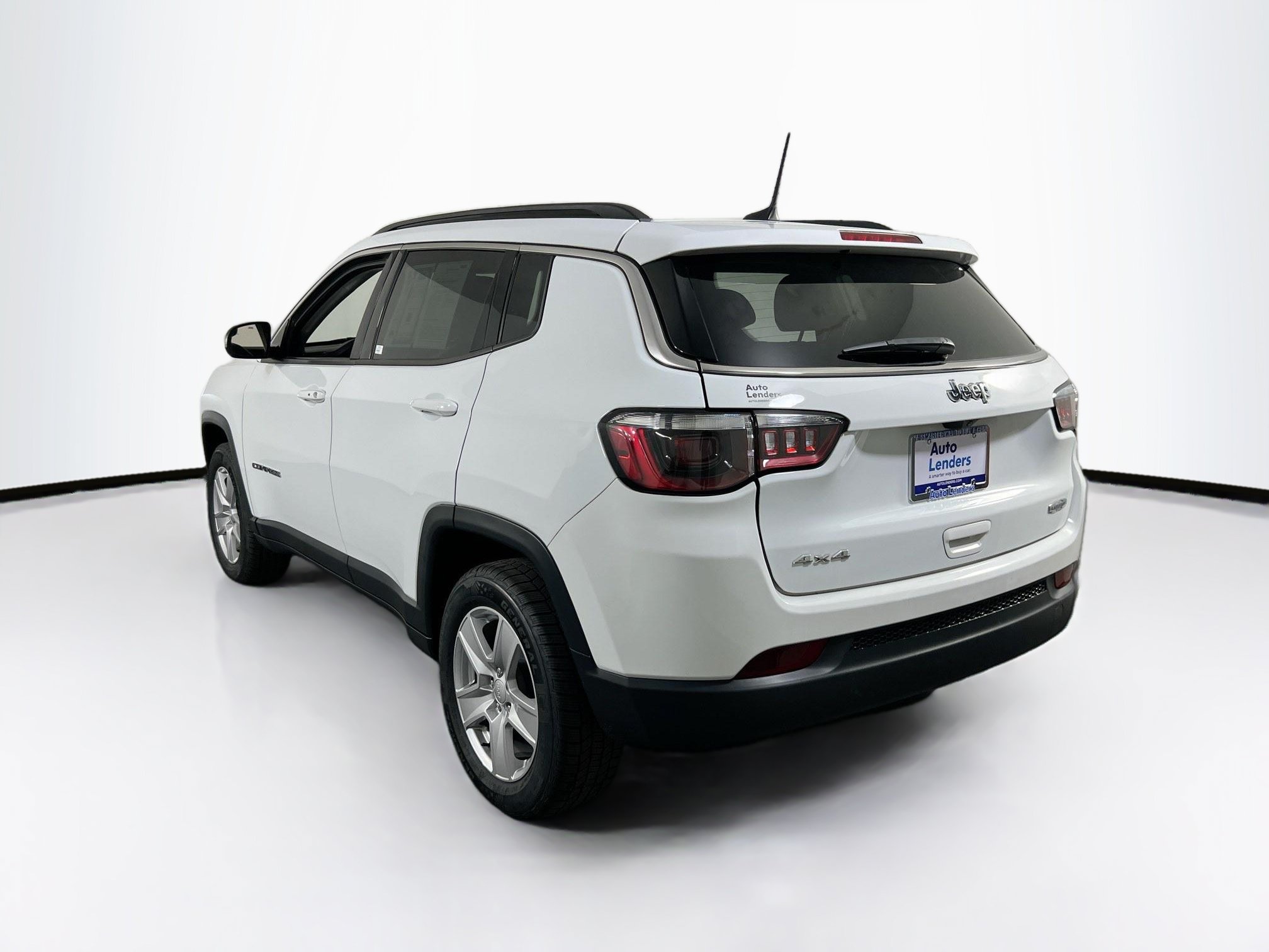 Used 2022 Jeep Compass Latitude w/ Convenience Group AWD/4WD image 7