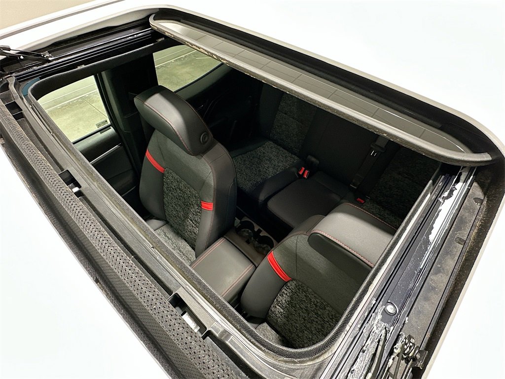 Used 2024 Chevrolet Colorado Z71 w/ Z71 Convenience Package 2 image 23