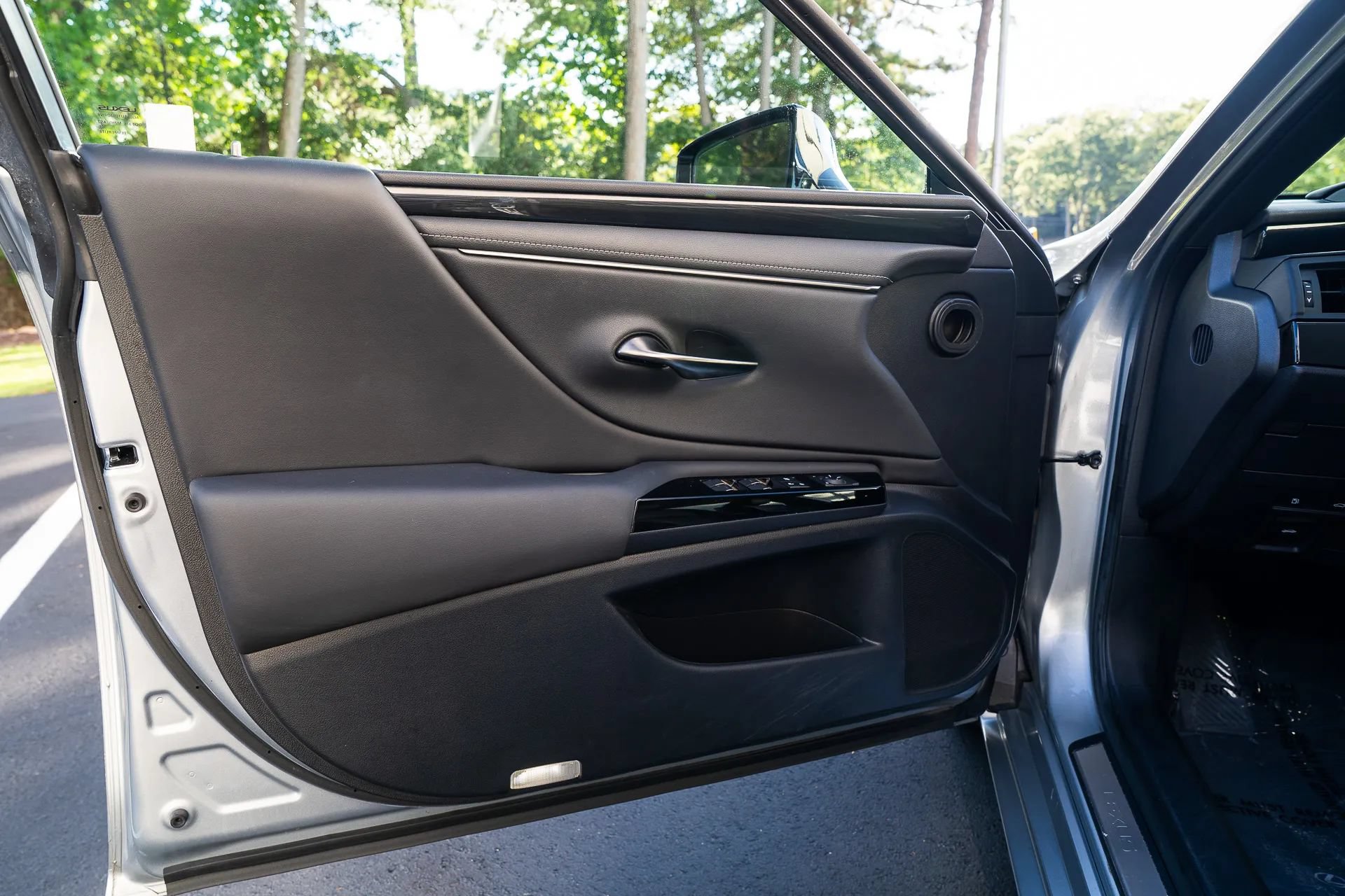 Used 2023 Lexus ES 350 FWD image 23