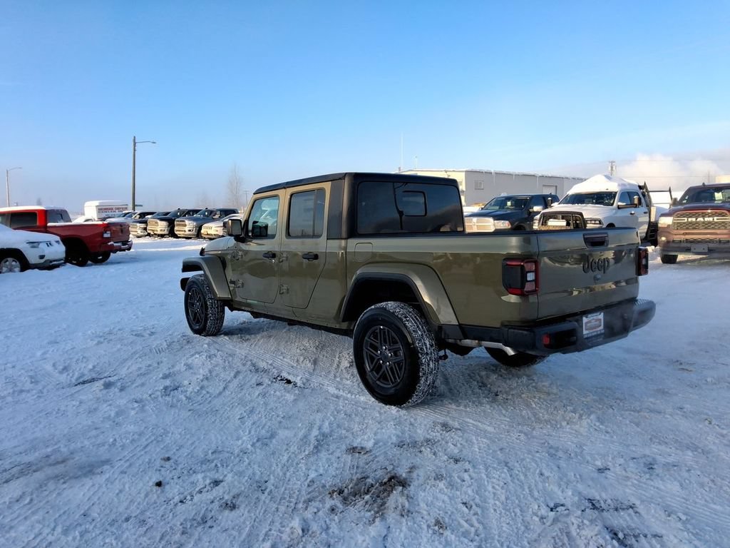 New 2025 Jeep Gladiator Sport AWD/4WD image 6