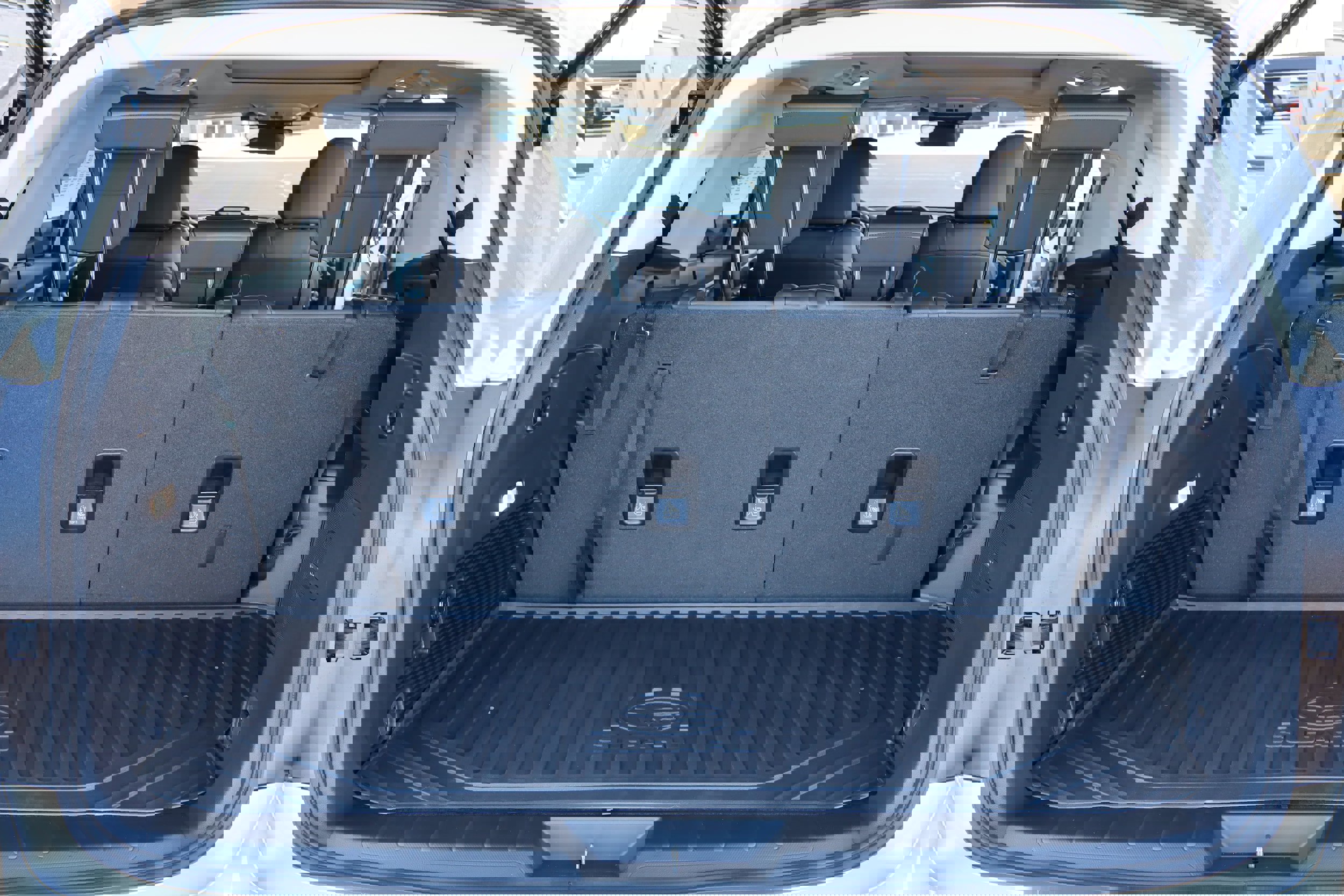 New 2026 Subaru Ascent Limited w/ Popular Package #2 image 19