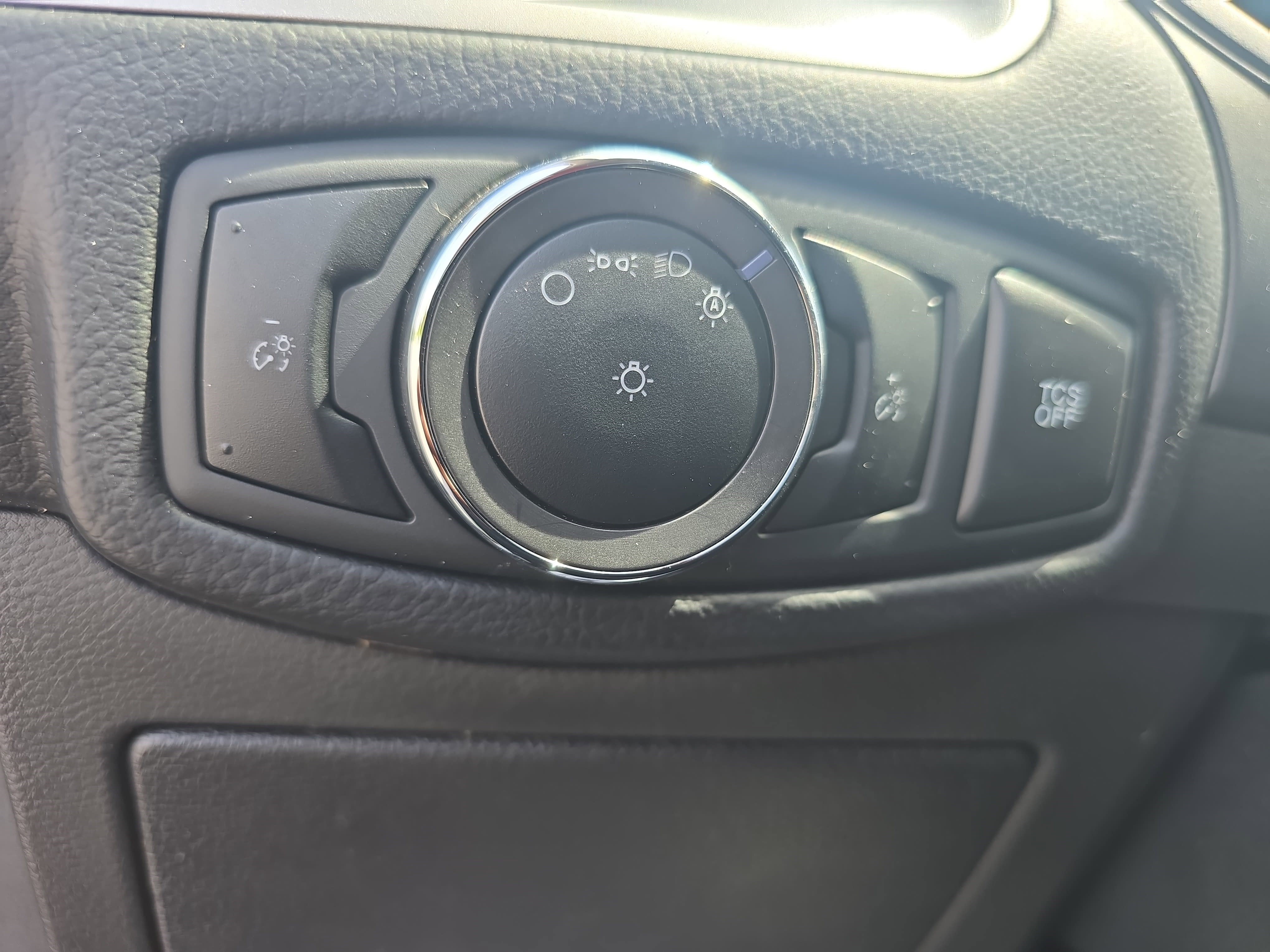 Used 2024 Ford Edge SEL AWD/4WD image 24