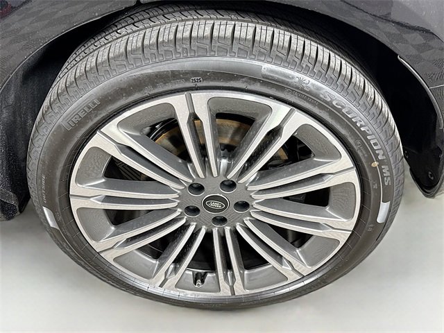 New 2025 Land Rover Range Rover Sport Dynamic SE image 33