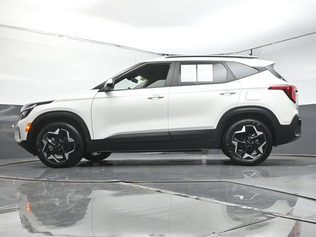 Used 2025 Kia Seltos S FWD image 34