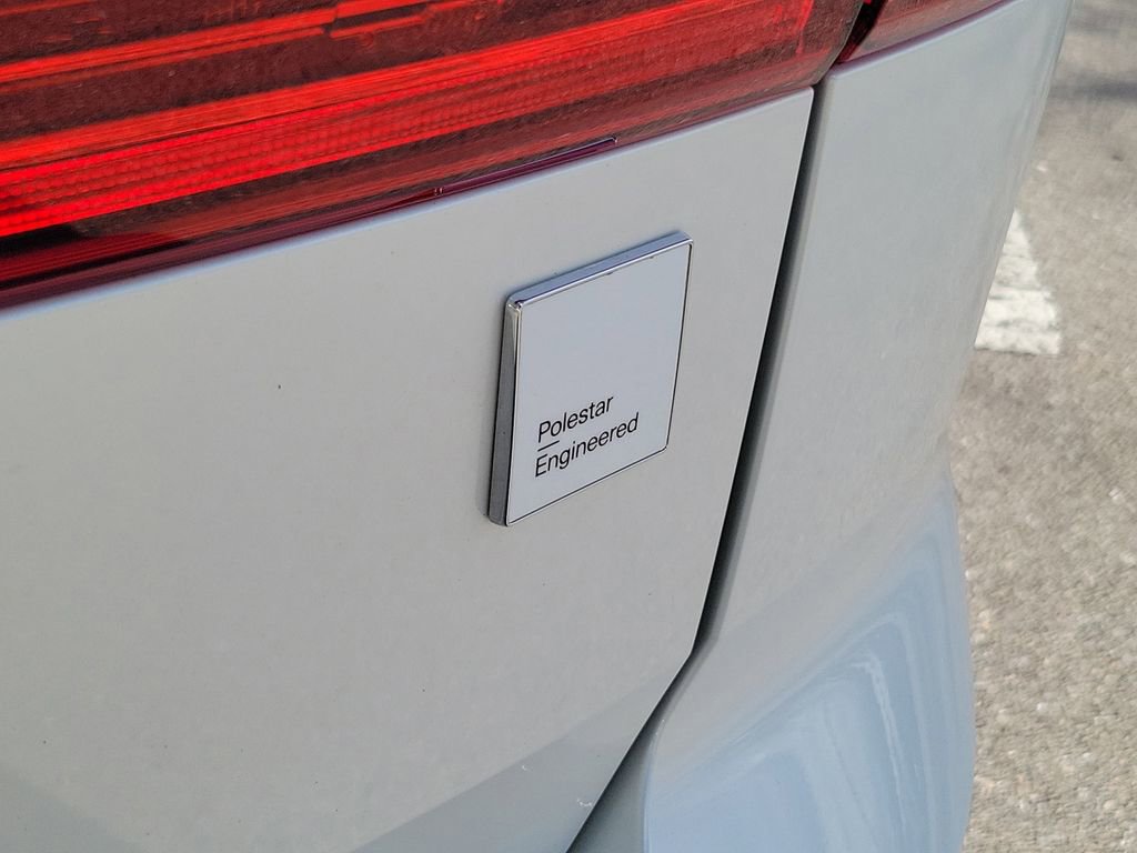 Used 2024 Volvo XC60 T8 Polestar w/ Protection Package Premier image 14