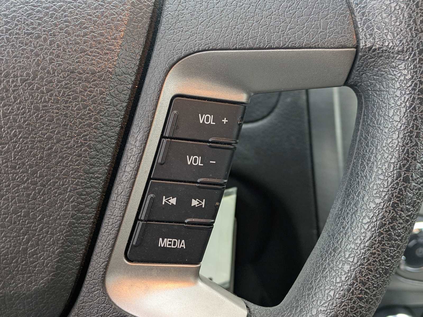 Used 2010 Ford Fusion SE image 21