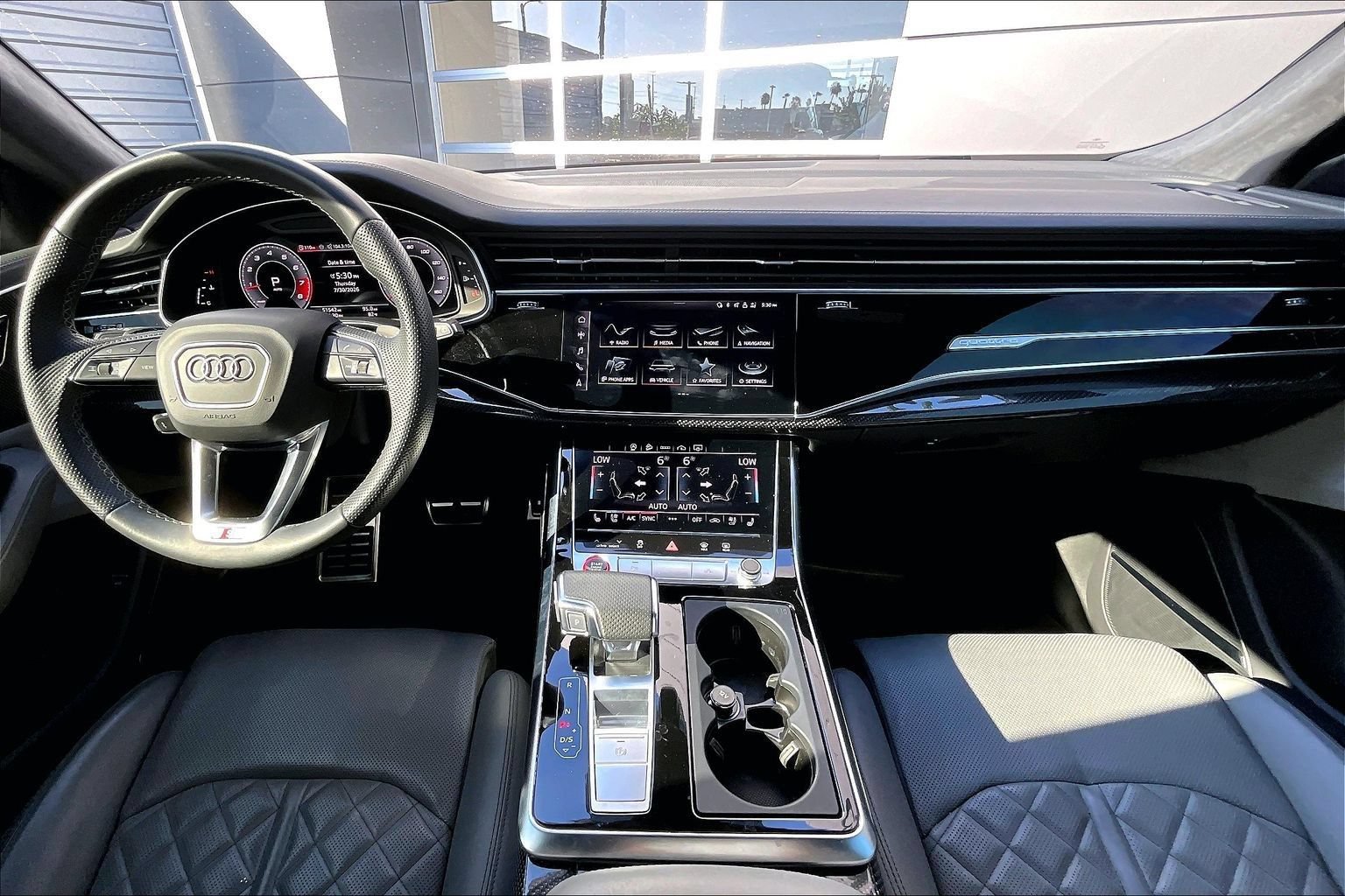 Used 2023 Audi SQ8 Premium Plus AWD/4WD image 14