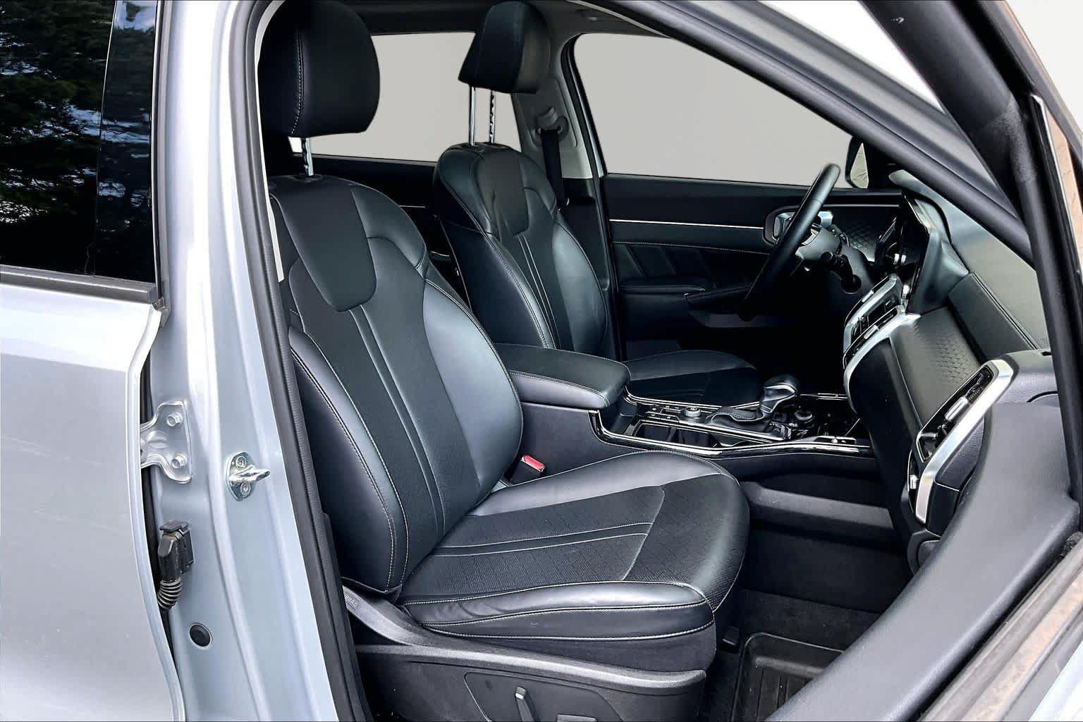 Used 2021 Kia Sorento SX FWD image 9