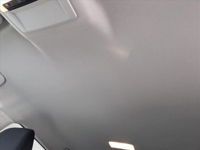 Used 2023 Nissan Rogue S image 16