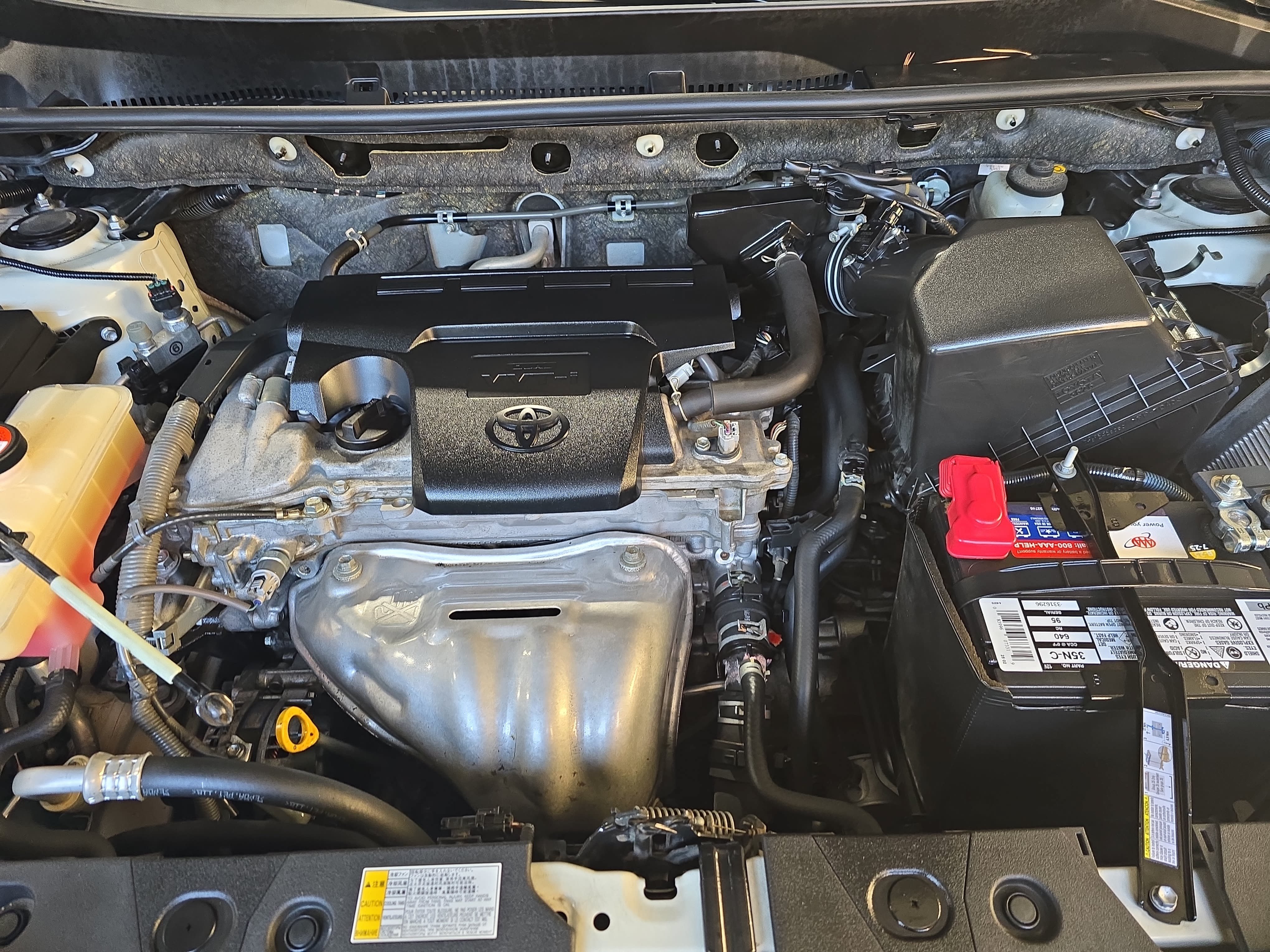 Used 2016 Toyota RAV4 Limited FWD image 29