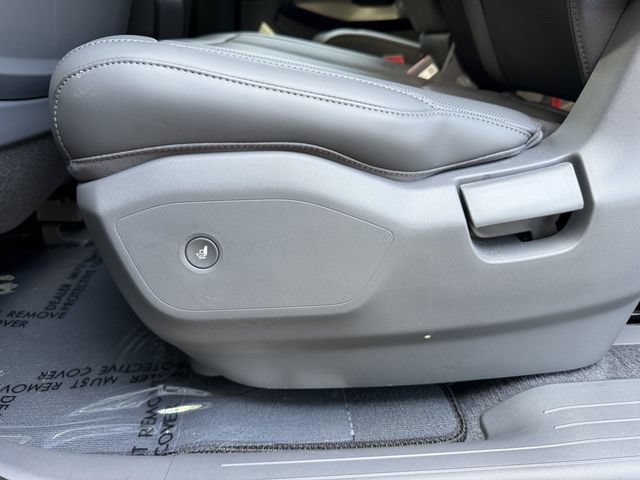 Certified 2026 Kia EV9 Light RWD image 28