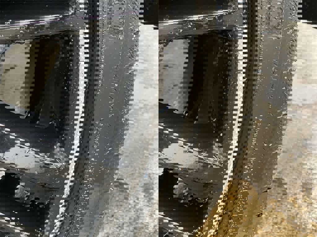 Certified 2025 Cadillac Lyriq Luxury w/ Nappa Leather Package image 33