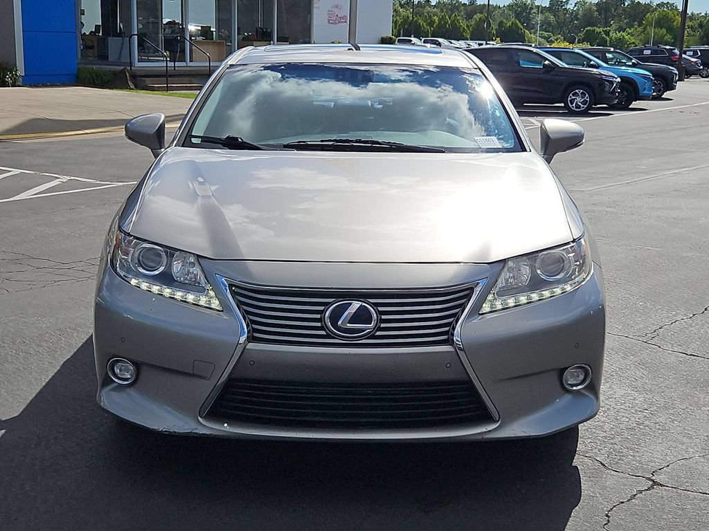 Used 2015 Lexus ES 300h w/ Navigation System Package FWD image 9