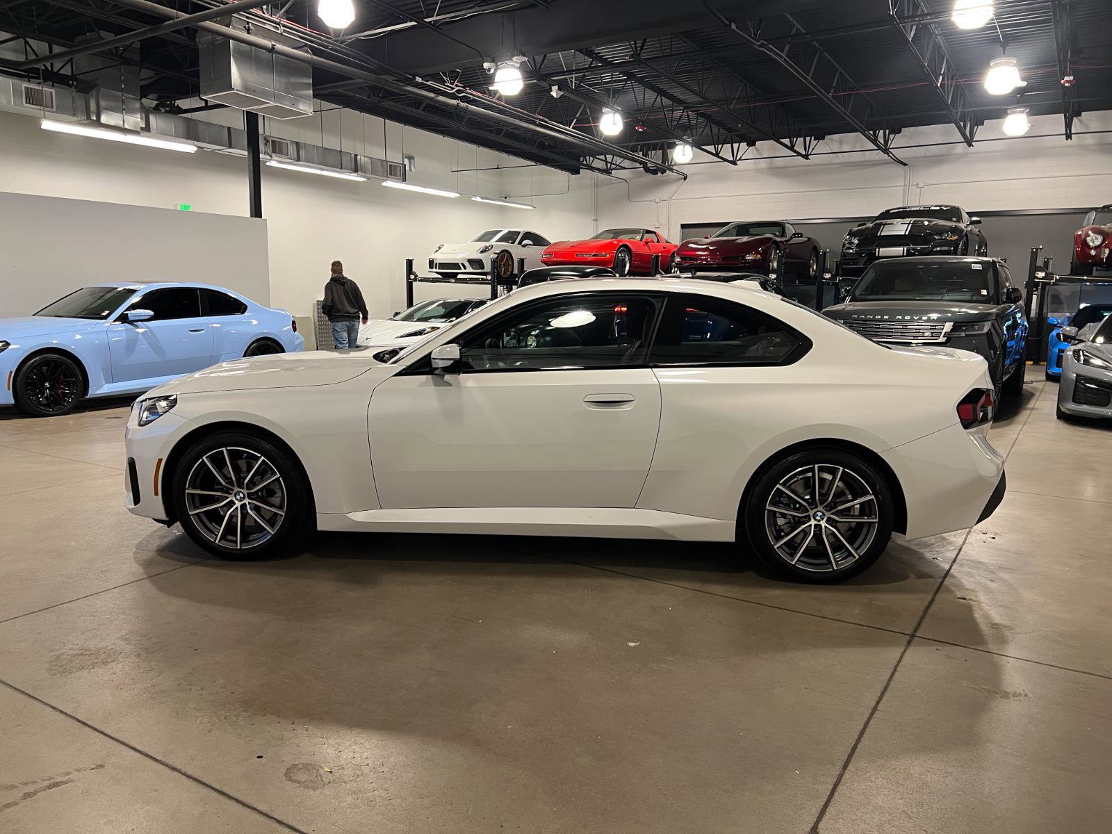 Used 2025 BMW 230i xDrive Coupe w/ Convenience Package image 6