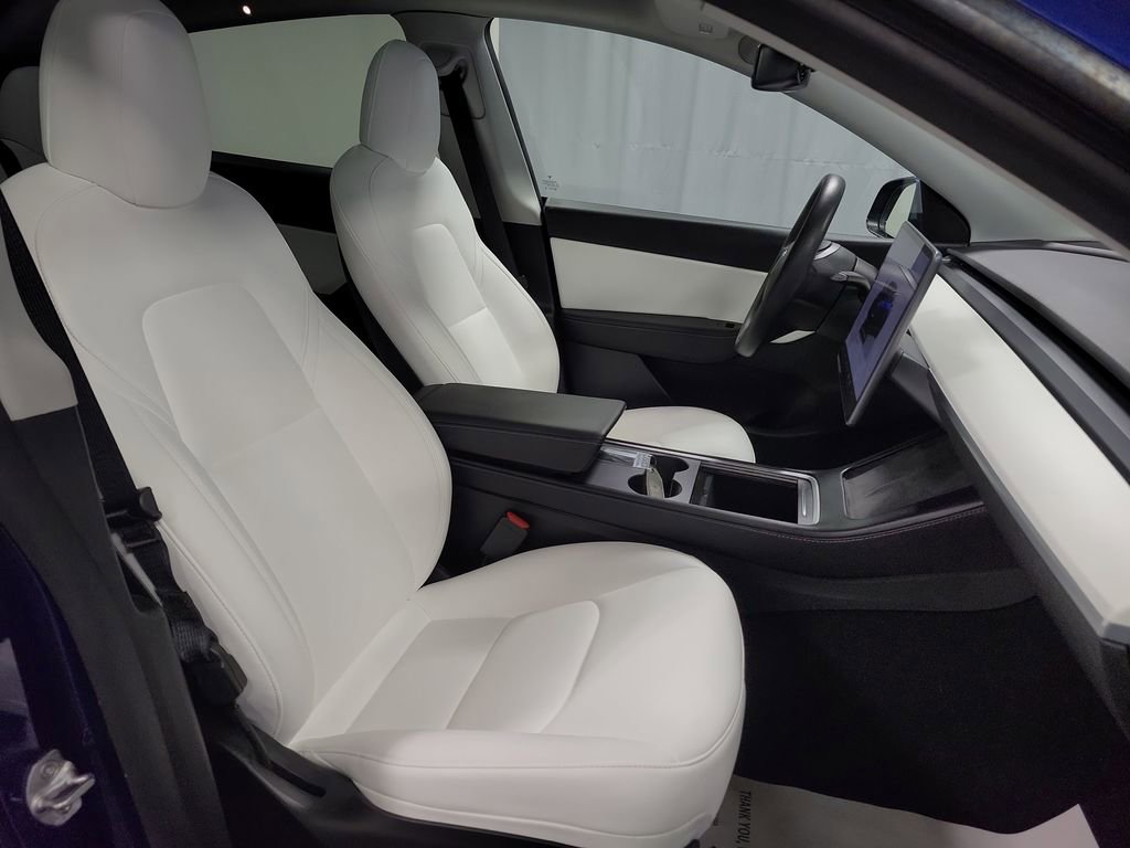 Used 2022 Tesla Model Y Performance image 25