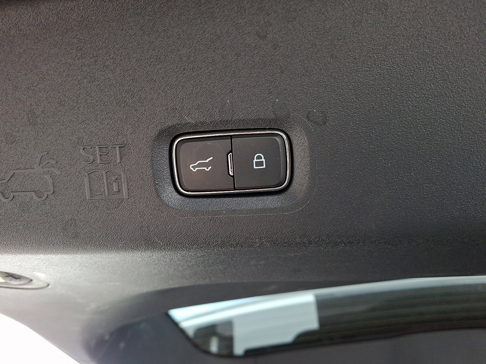 Certified 2025 Ford Expedition Active image 32