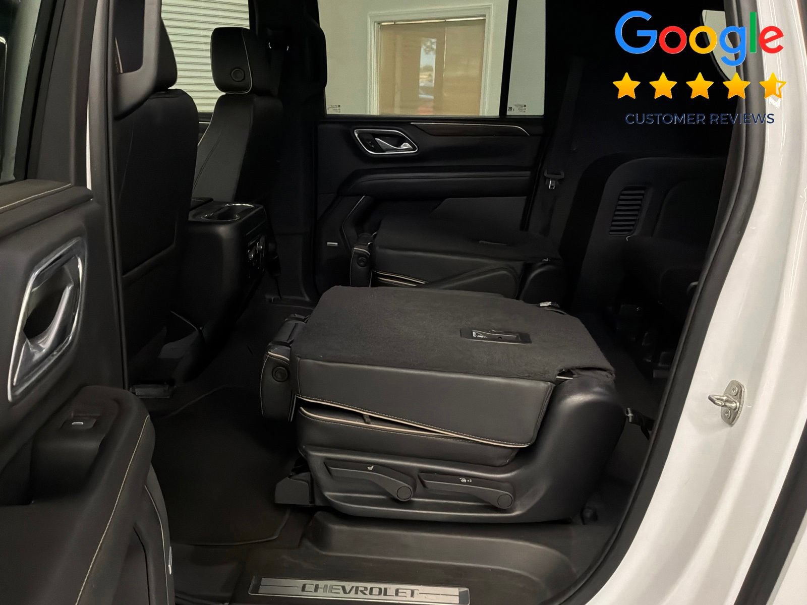 Used 2022 Chevrolet Suburban Premier RWD image 19
