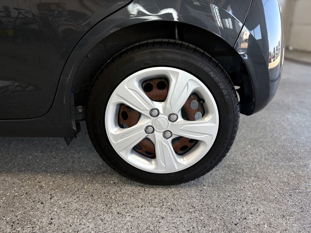 Used 2022 Chevrolet Spark LS image 19