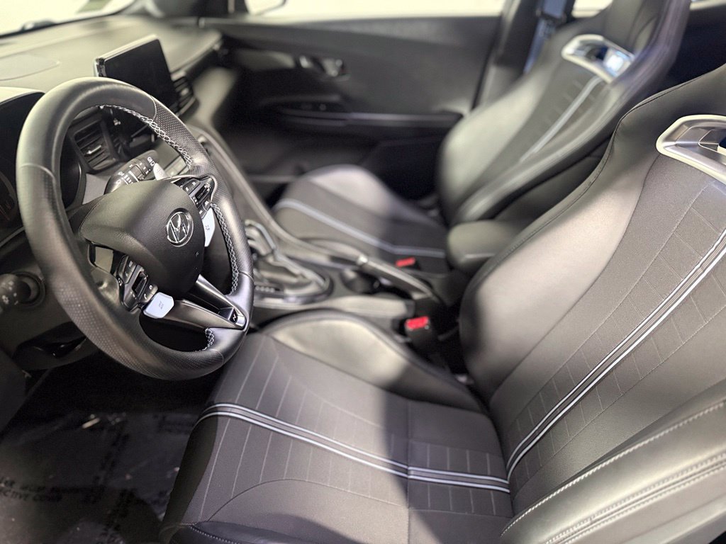 Used 2022 Hyundai Veloster N FWD image 19