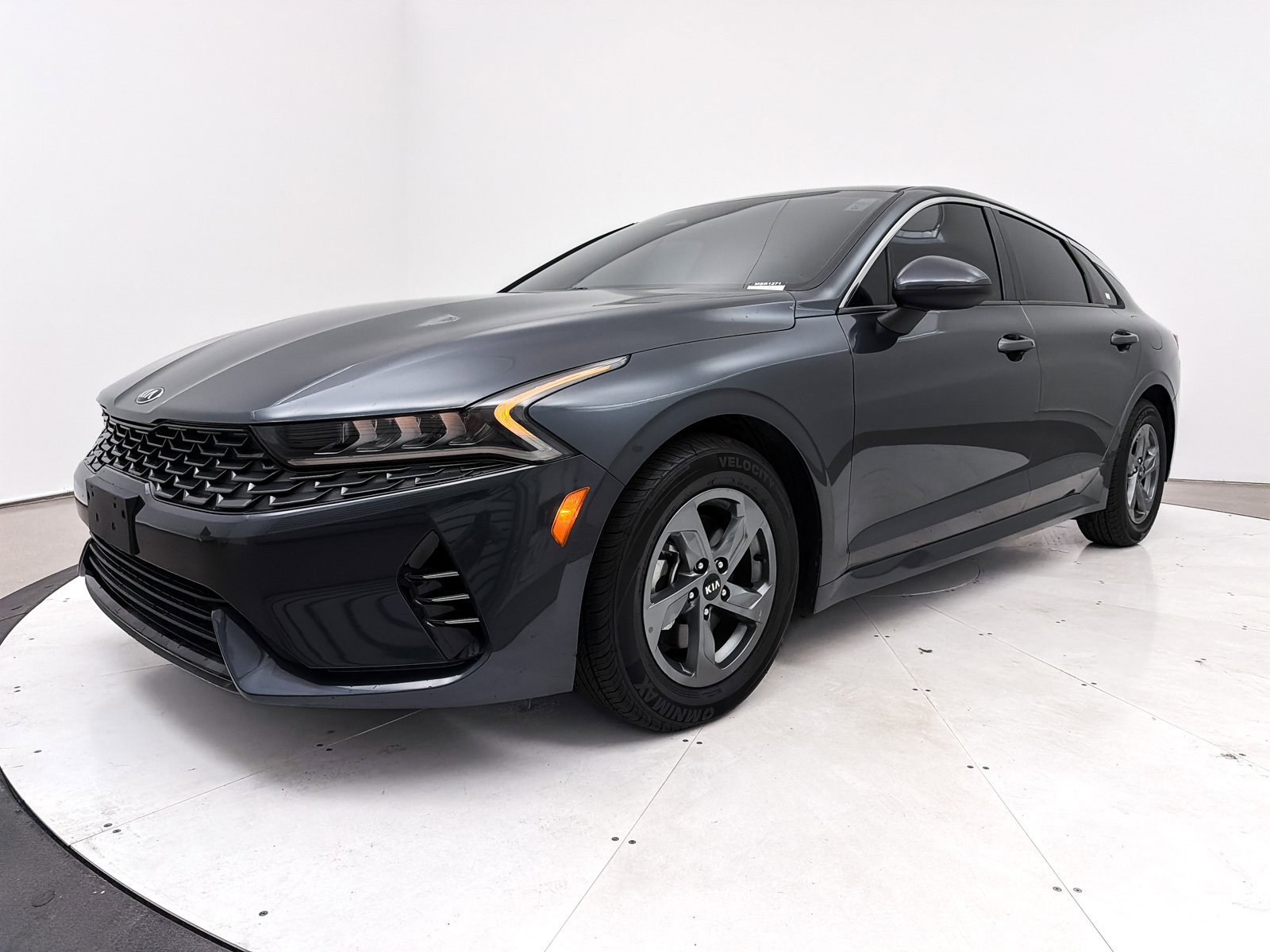 Used 2021 Kia K5 LXS image 11